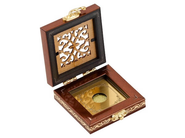 Small coin packing box for gold and silver coins